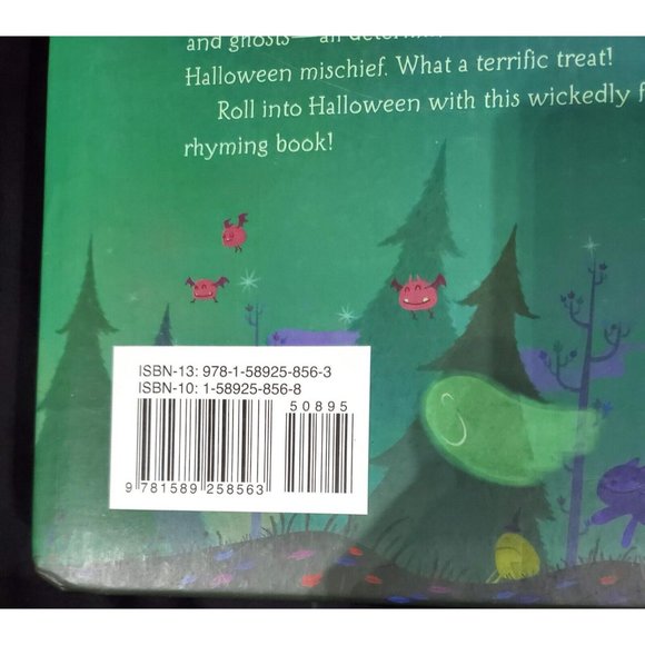 Set of 2 Halloween toddler Board Books FIVE LITTLE PUMPKINS & FIVE LITTLE GHOSTS - Picture 6 of 6